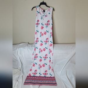 Floral Maxi Dress Size L White Red Floral Boho Ruffle Hem Sundress